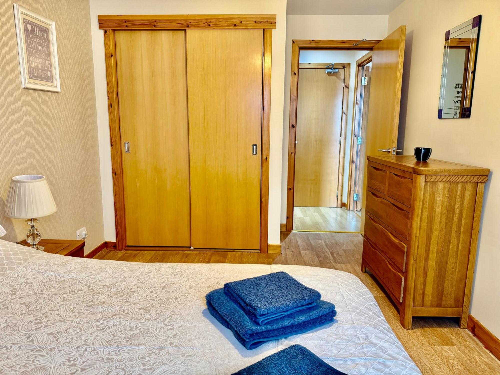 Azim And Suzi'S City Centre Apartment Inverness Bagian luar foto