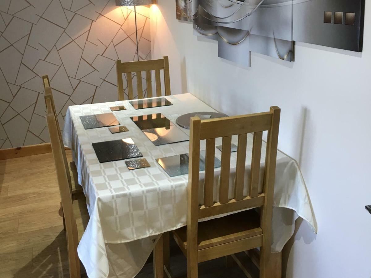 Azim And Suzi'S City Centre Apartment Inverness Bagian luar foto